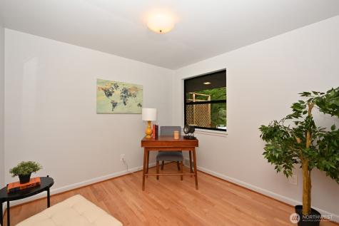 1529 NE 107th Street Seattle WA 98125