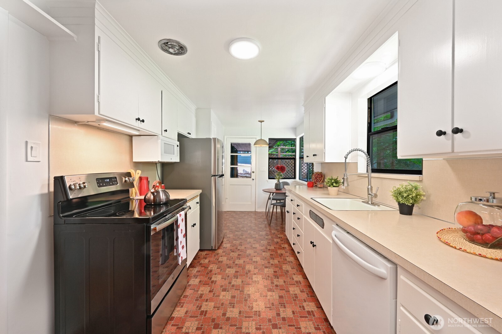 1529 NE 107th Street Seattle WA 98125