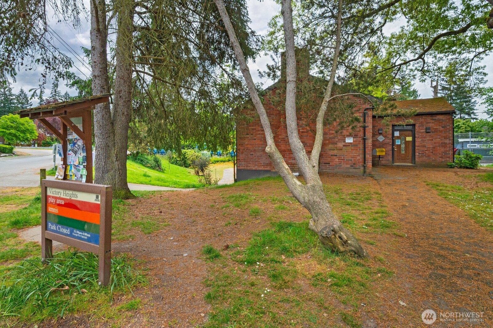 1529 NE 107th Street Seattle WA 98125