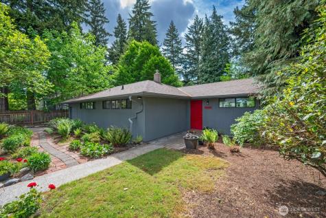 1529 NE 107th Street Seattle WA 98125