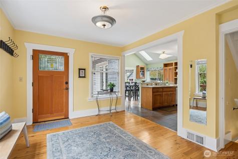 1833 3rd Street Kirkland WA 98033