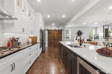 4991 Admiral Street Gig Harbor WA 98332