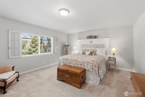 4991 Admiral Street Gig Harbor WA 98332