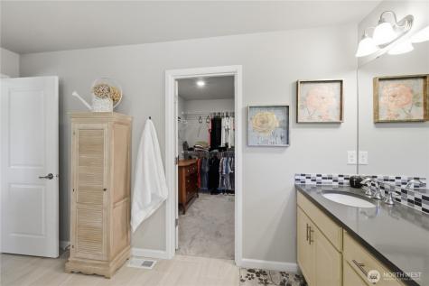 4991 Admiral Street Gig Harbor WA 98332