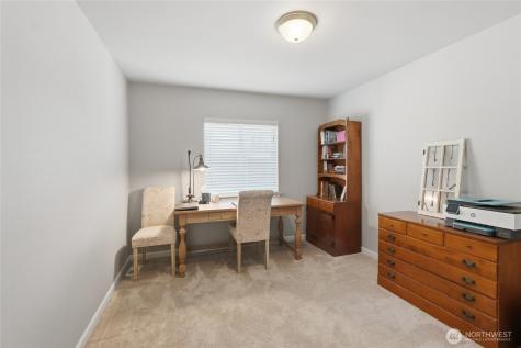 4991 Admiral Street Gig Harbor WA 98332
