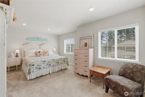 4991 Admiral Street Gig Harbor WA 98332