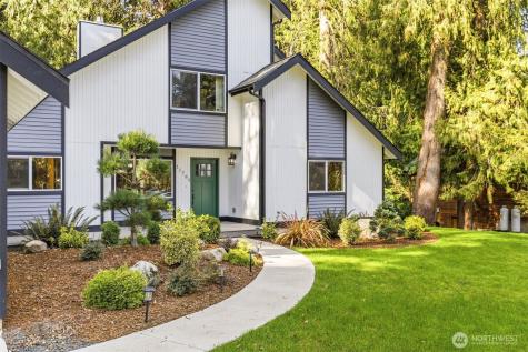 11785 Penny Place NE Bainbridge Island WA 98110