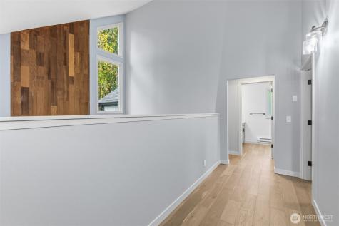 11785 Penny Place NE Bainbridge Island WA 98110