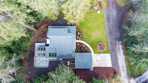 11785 Penny Place NE Bainbridge Island WA 98110