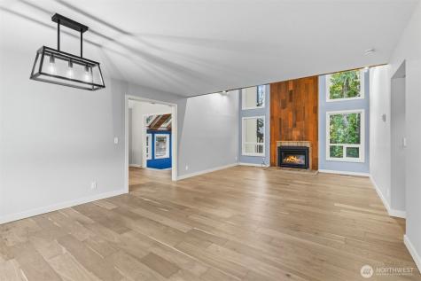11785 Penny Place NE Bainbridge Island WA 98110
