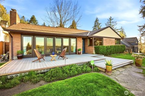 525 Kenosia Avenue S Kent WA 98030