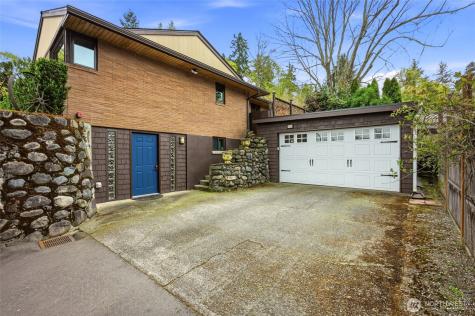 525 Kenosia Avenue S Kent WA 98030