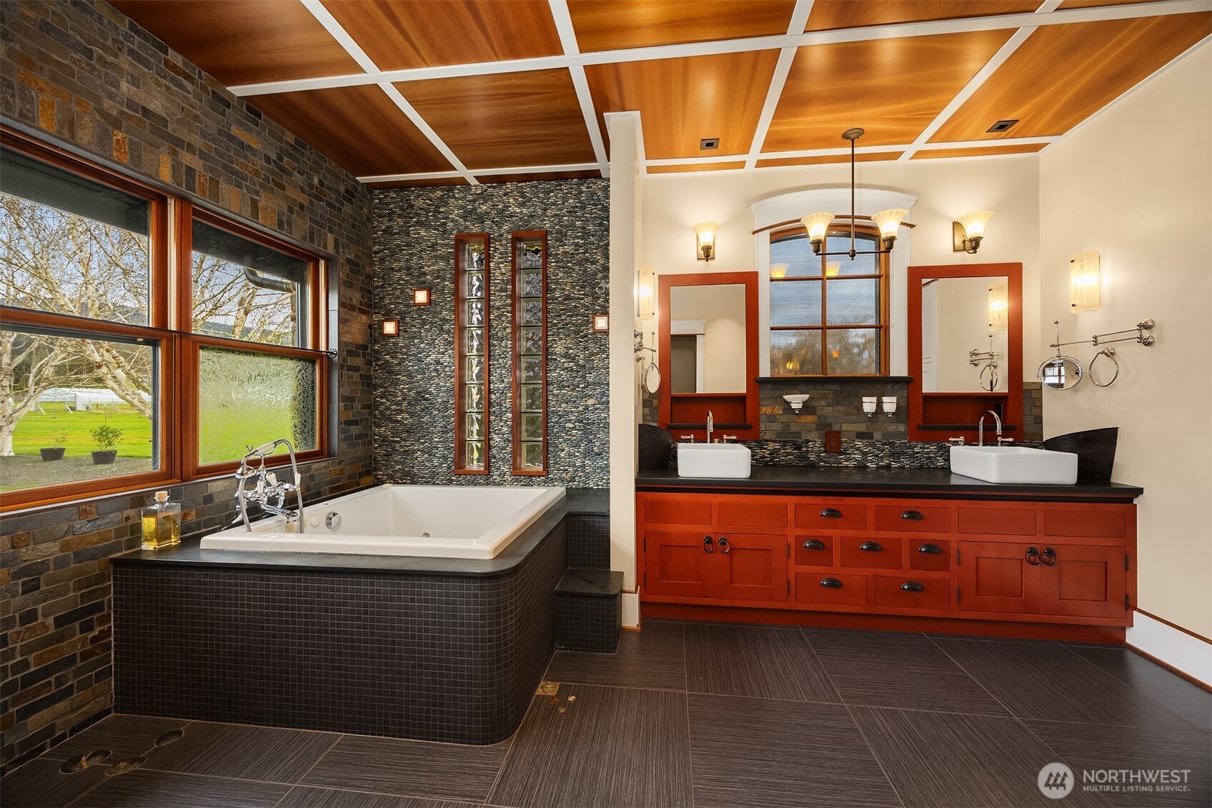 231 River Run Road Sequim WA 98382