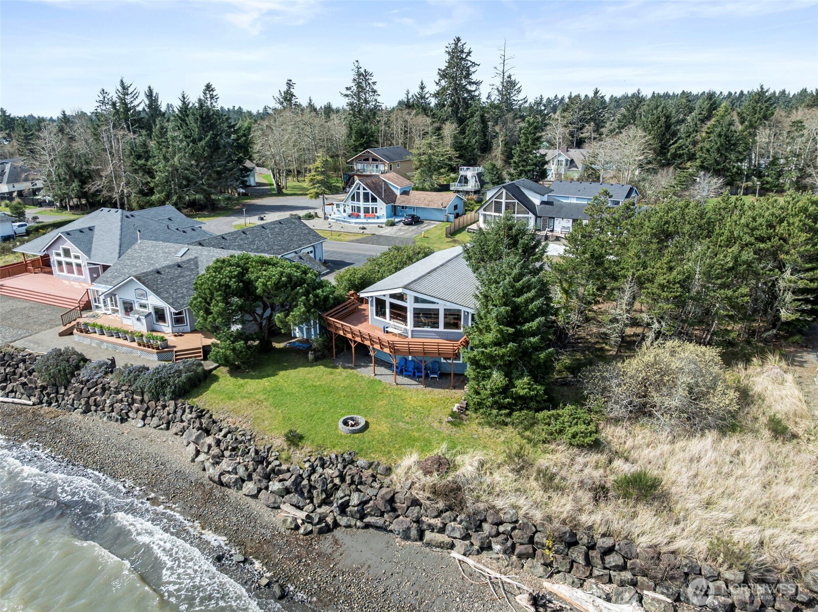 326 Harbor View Loop SE Ocean Shores WA 98569