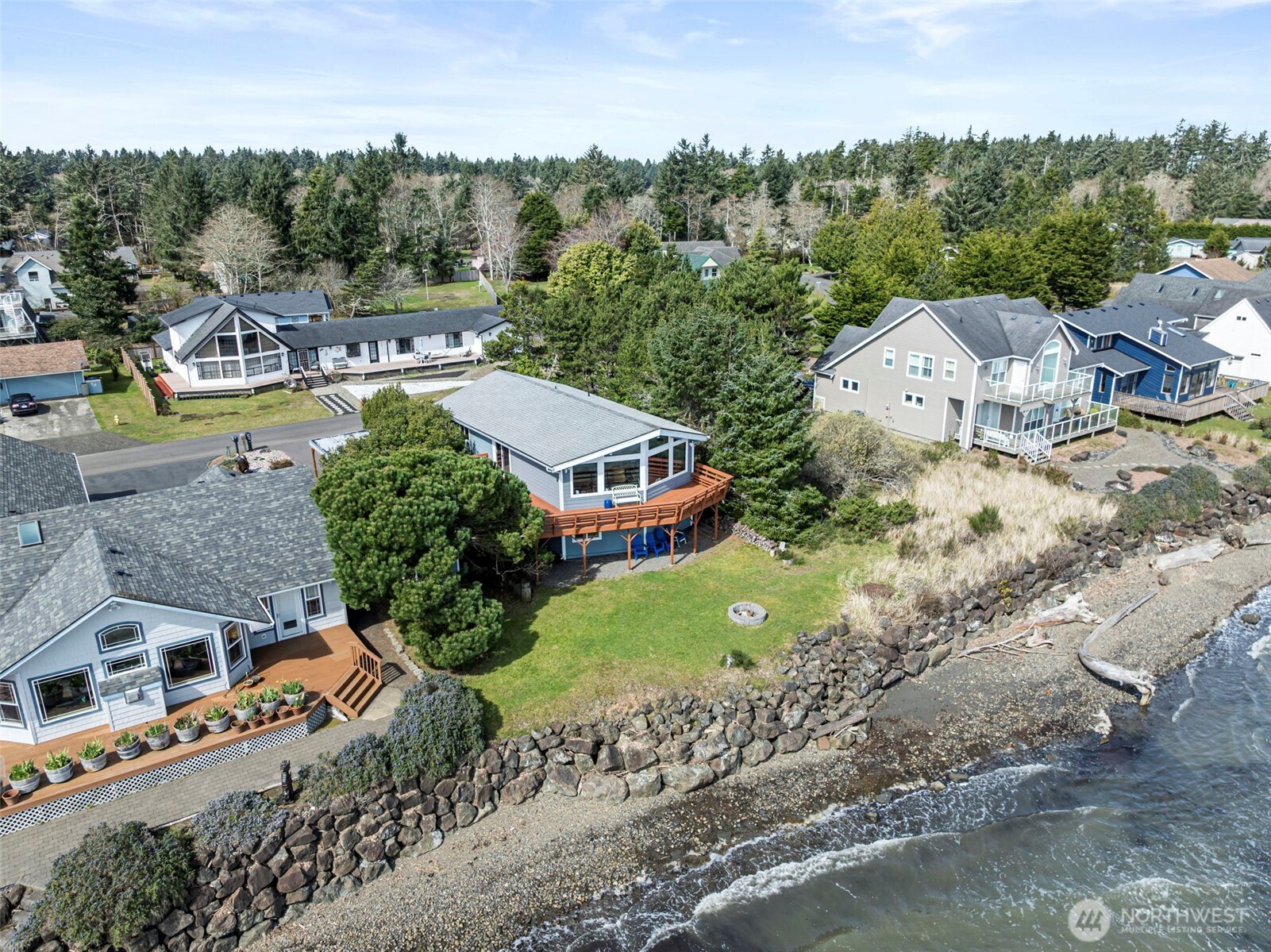 326 Harbor View Loop SE Ocean Shores WA 98569