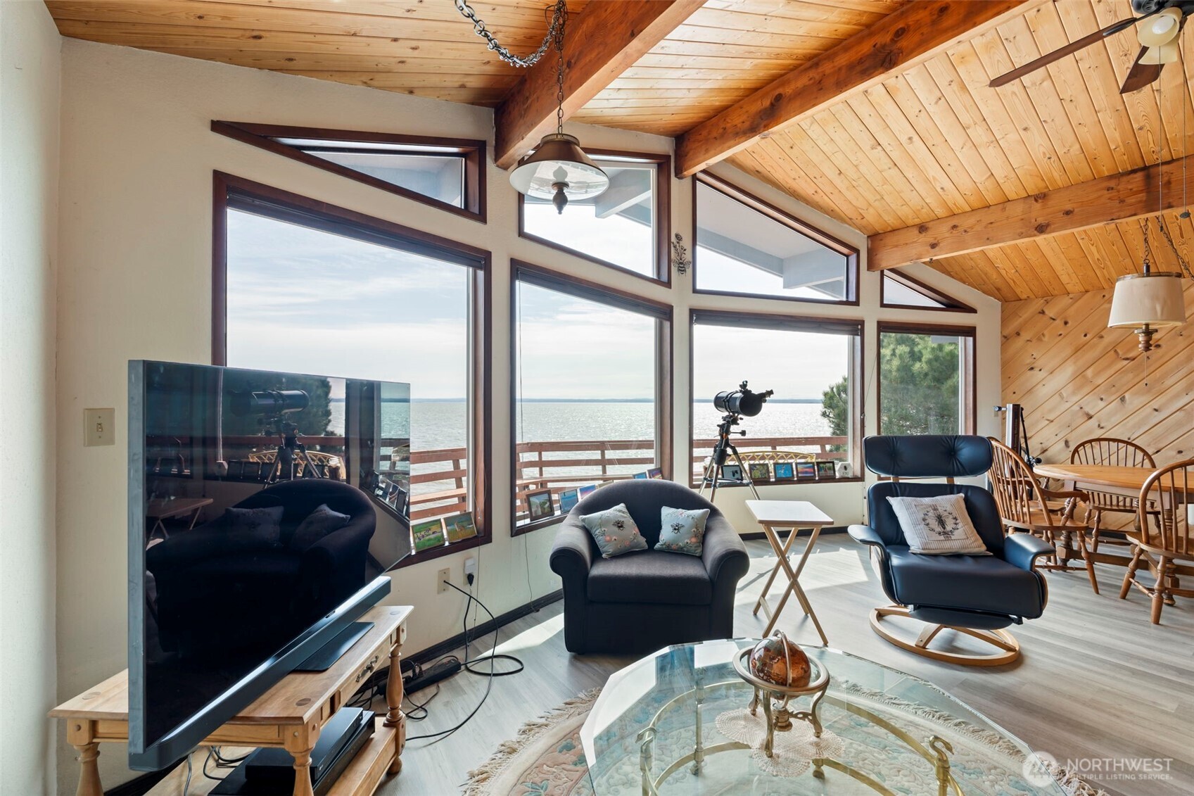326 Harbor View Loop SE Ocean Shores WA 98569