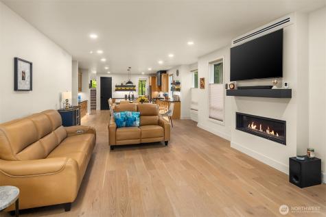 10827 104th Avenue NE Kirkland WA 98033