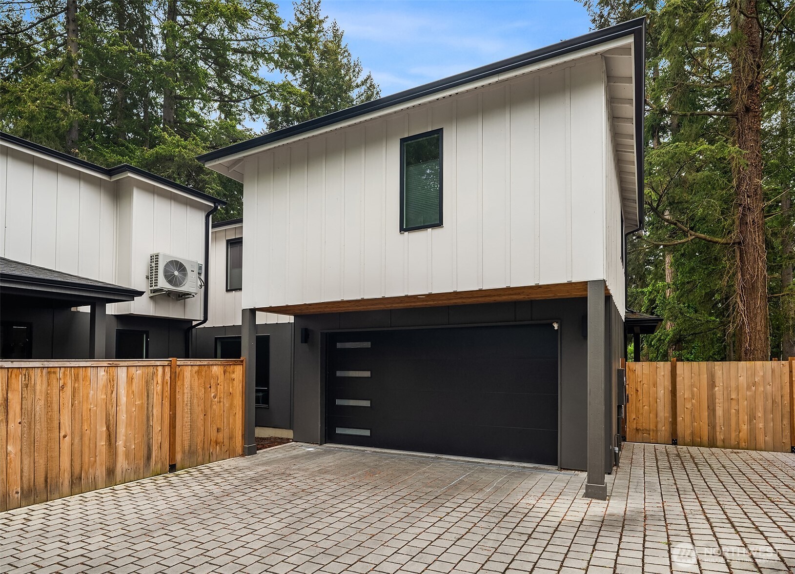 10827 104th Avenue NE Kirkland WA 98033