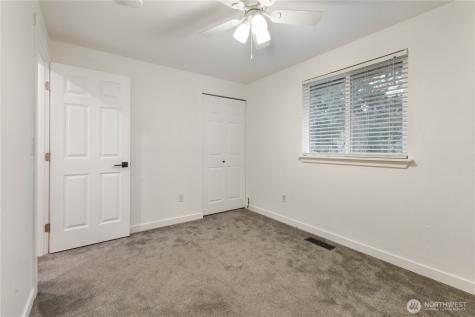 3697 SE Ardenwald Place Port Orchard WA 98366