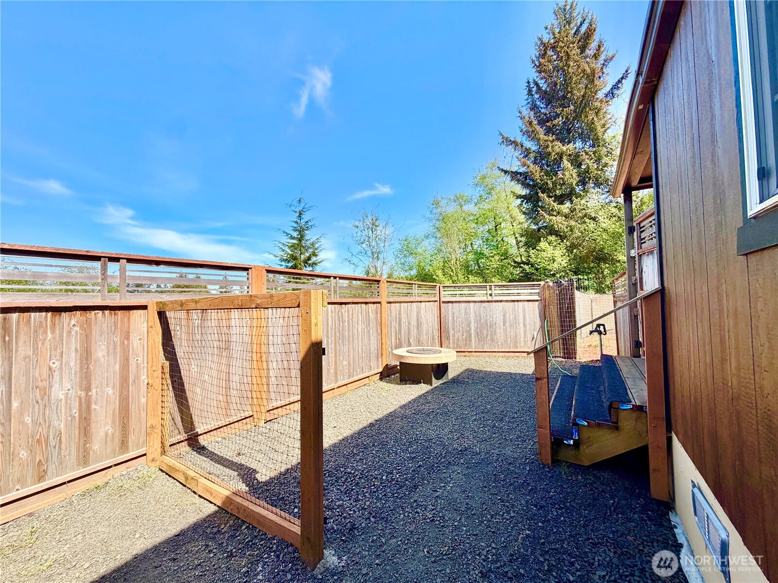 290 State Route 6 Raymond WA 98577