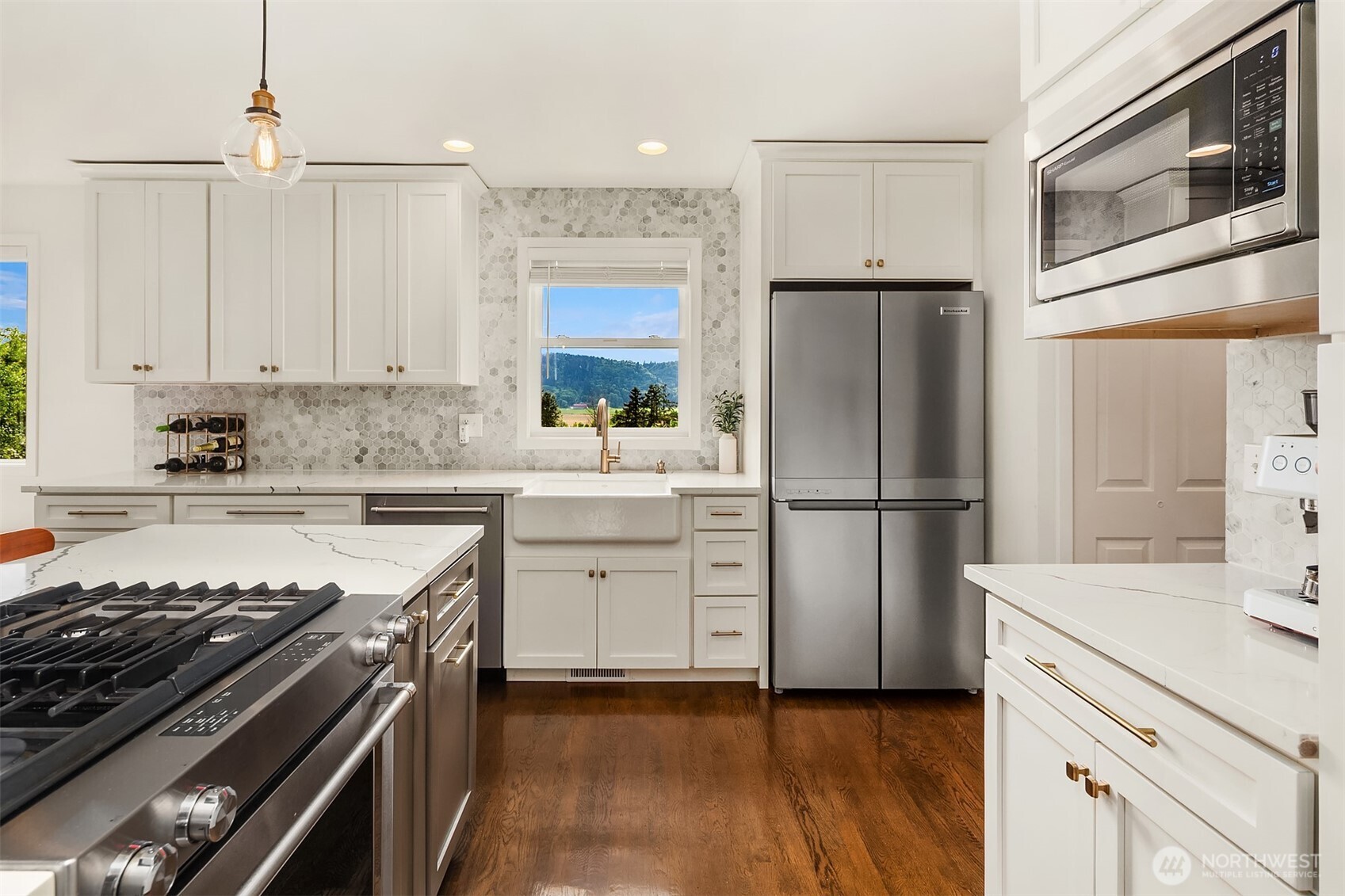 14823 1st Avenue NE Duvall WA 98019