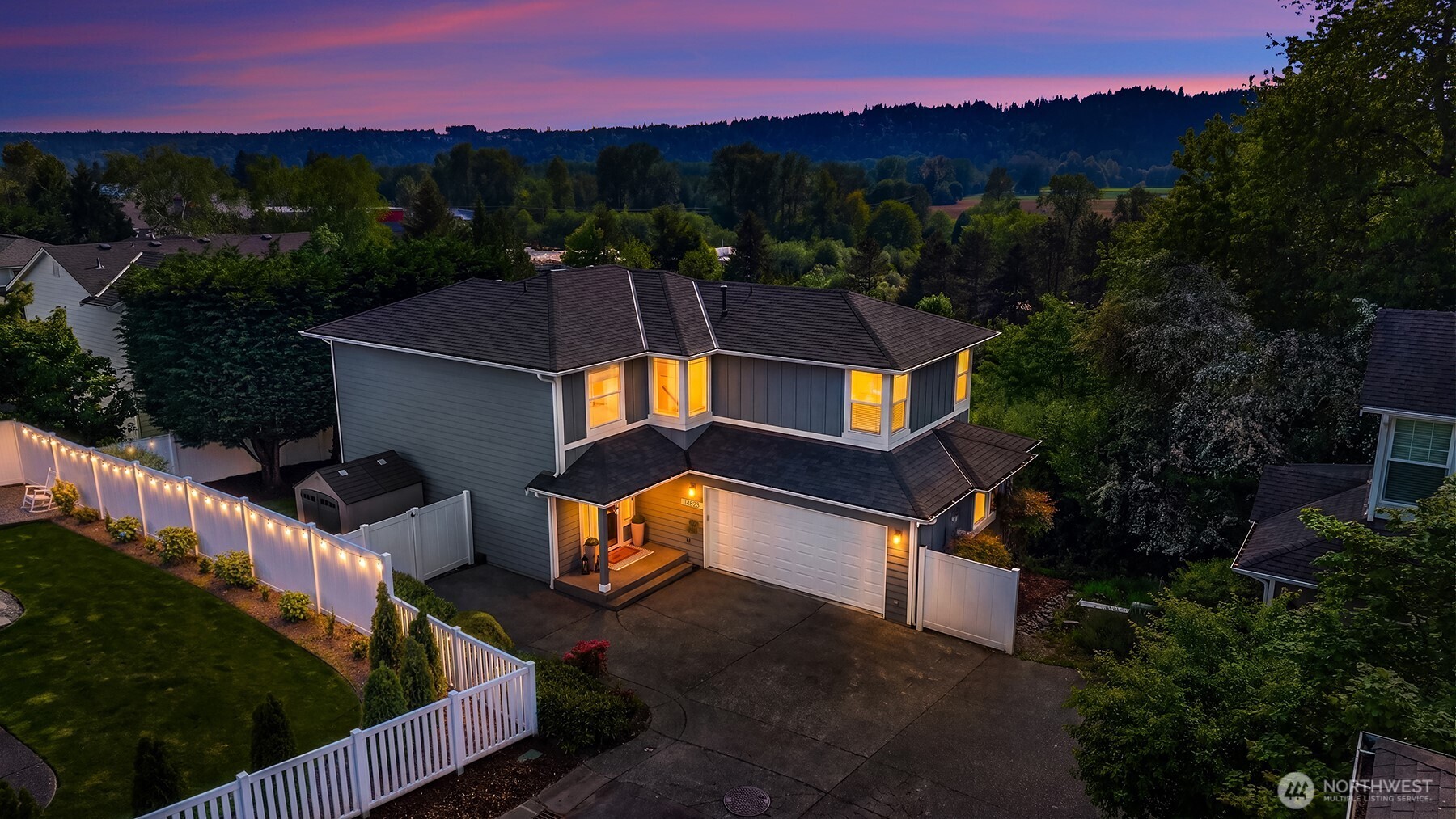 14823 1st Avenue NE Duvall WA 98019