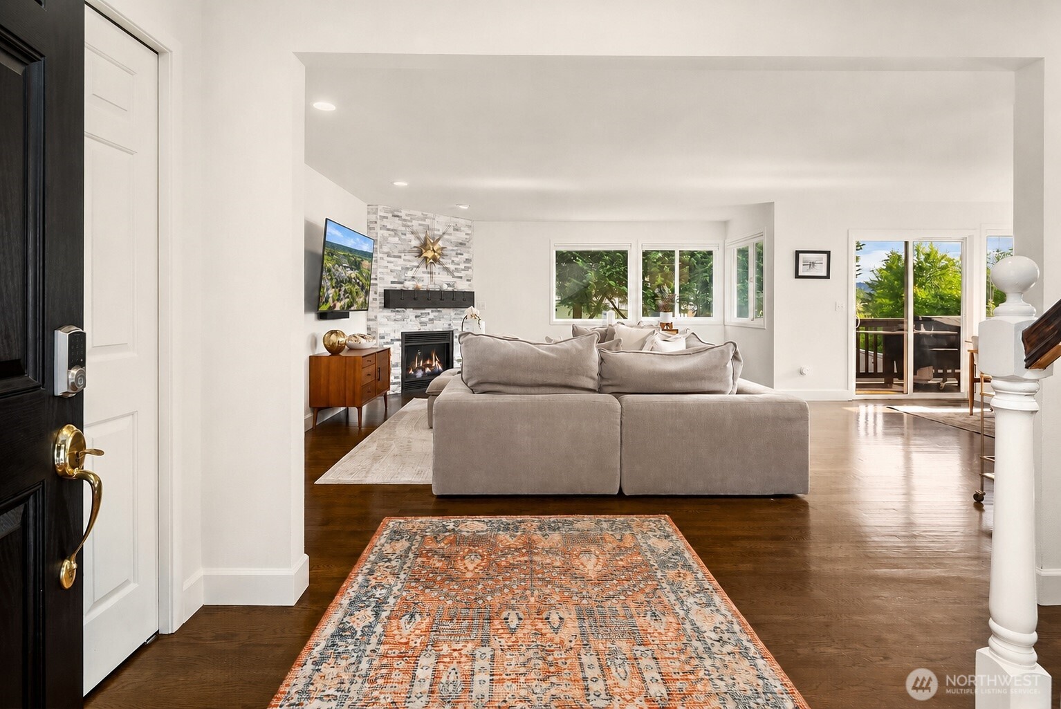 14823 1st Avenue NE Duvall WA 98019
