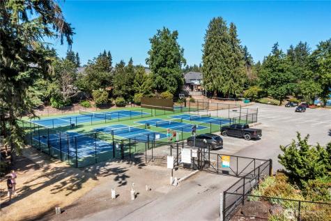 4815 West Tapps Dr East Lake Tapps WA 98391