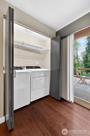 4815 West Tapps Dr East Lake Tapps WA 98391