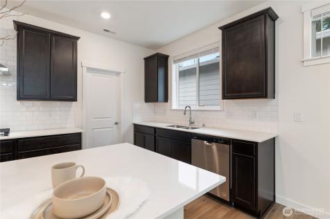 16911 127th Avenue Court E Puyallup WA 98374
