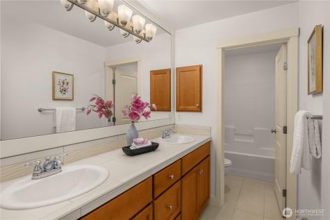 10608 106th Place NE Kirkland WA 98033