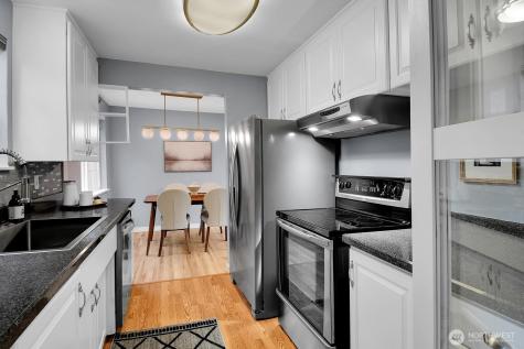 8627 34th Avenue SW Seattle WA 98126