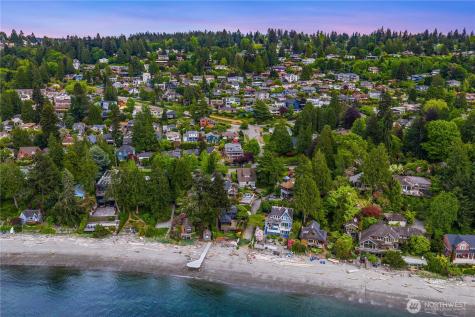 4712 SW Brace Point Drive Seattle WA 98136