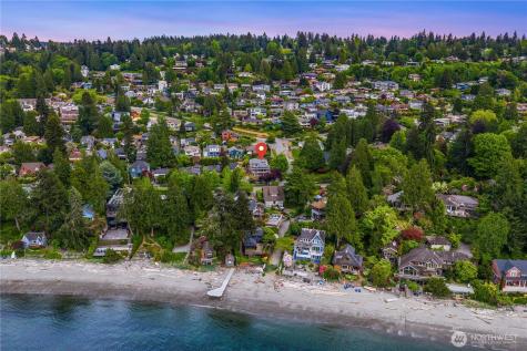 4712 SW Brace Point Drive Seattle WA 98136