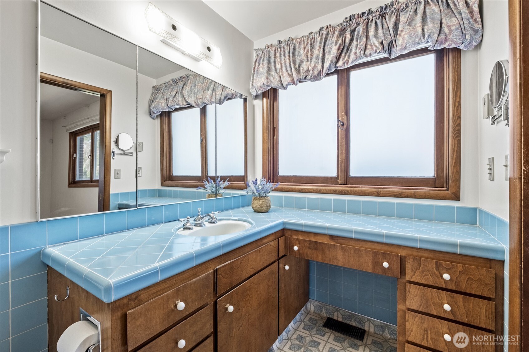 742 I Street SW Quincy WA 98848