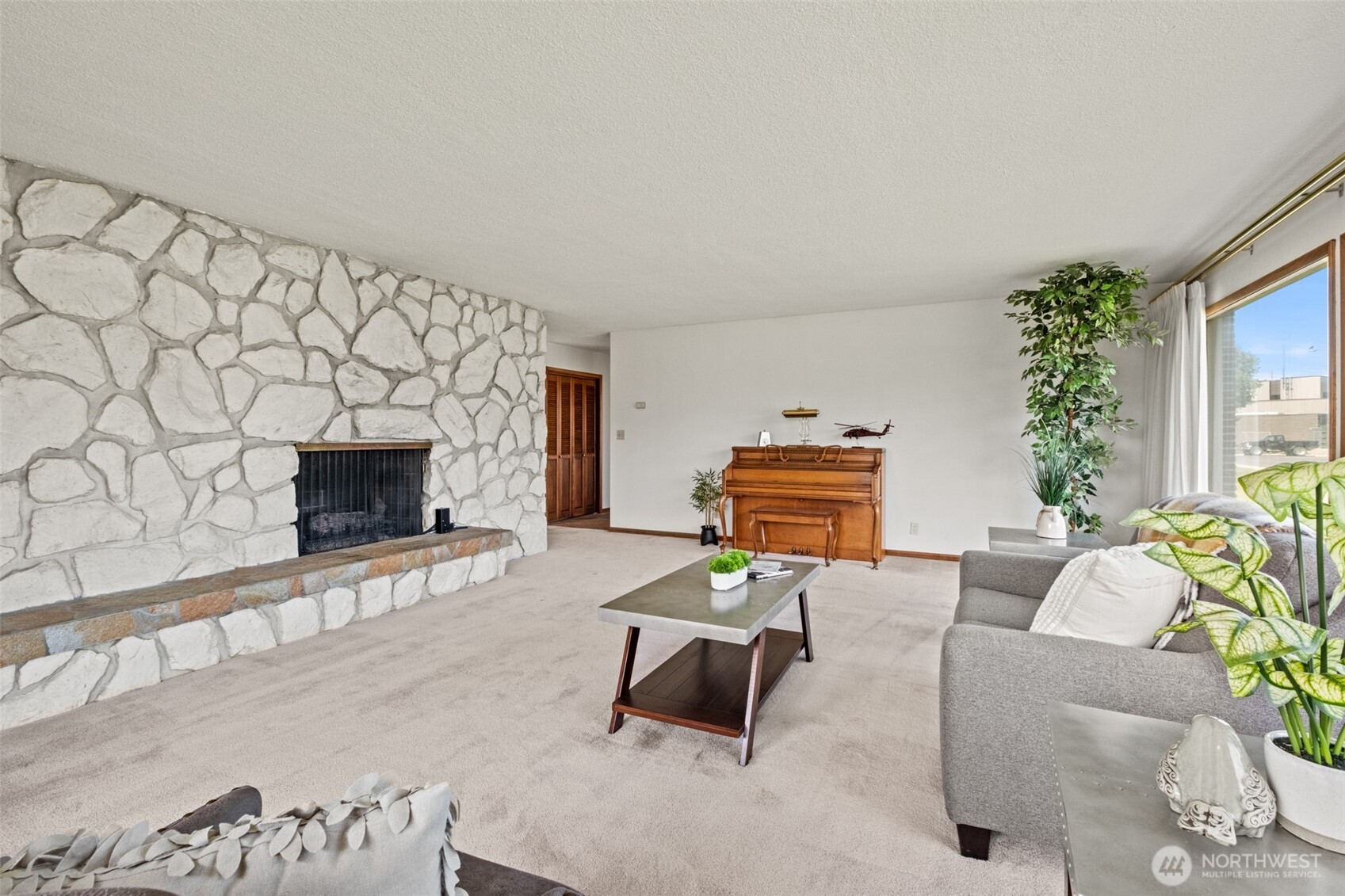 742 I Street SW Quincy WA 98848