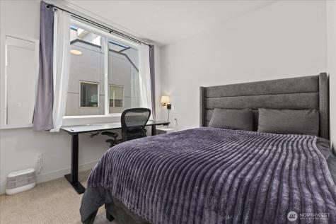 1428 24th Avenue Seattle WA 98122
