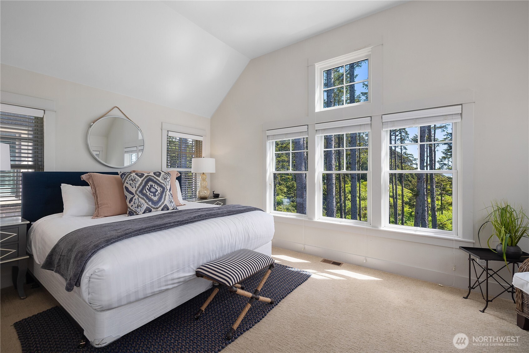 34 Seaside Lane Pacific Beach WA 98571