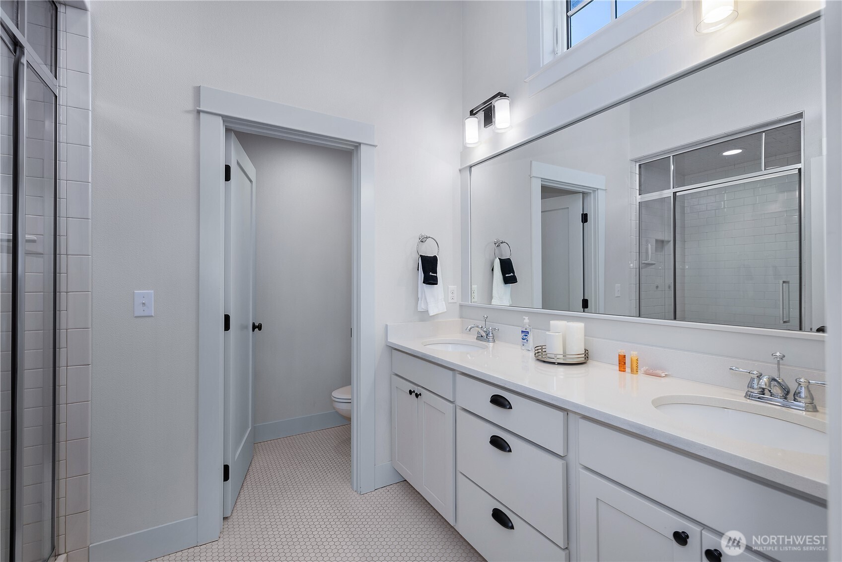 34 Seaside Lane Pacific Beach WA 98571