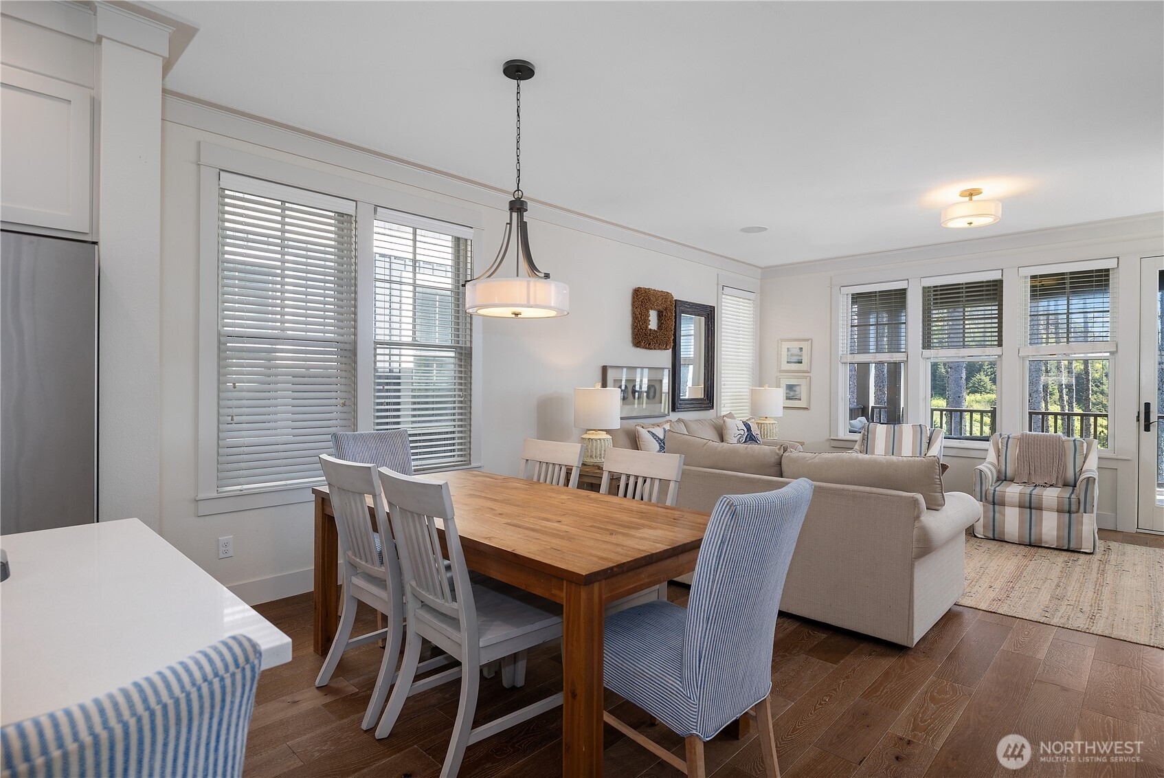 34 Seaside Lane Pacific Beach WA 98571