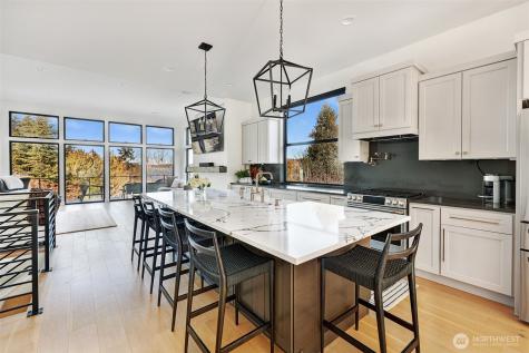 4224 NE 124th Street Seattle WA 98125