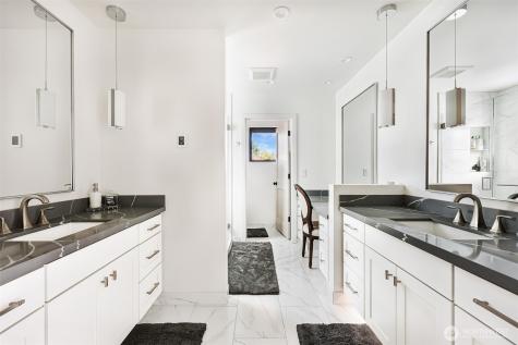 4224 NE 124th Street Seattle WA 98125