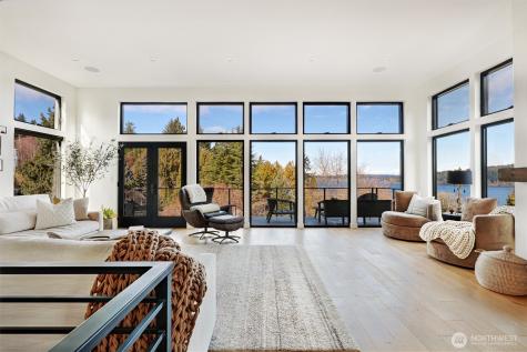 4224 NE 124th Street Seattle WA 98125