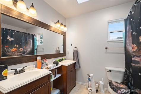 2520 S Ash Street Tacoma WA 98405