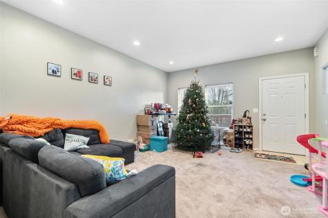 2520 S Ash Street Tacoma WA 98405