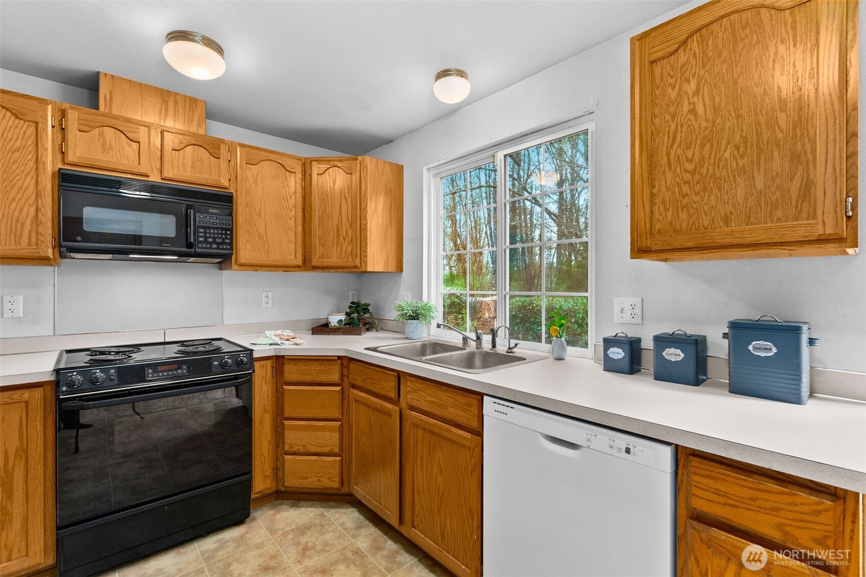 3040 Applehill Court NE Olympia WA 98506