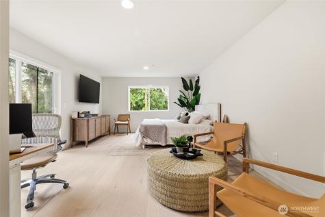 1050 NE 230th Avenue Sammamish WA 98074