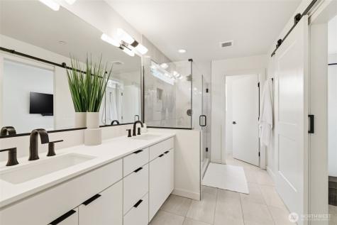 1050 NE 230th Avenue Sammamish WA 98074