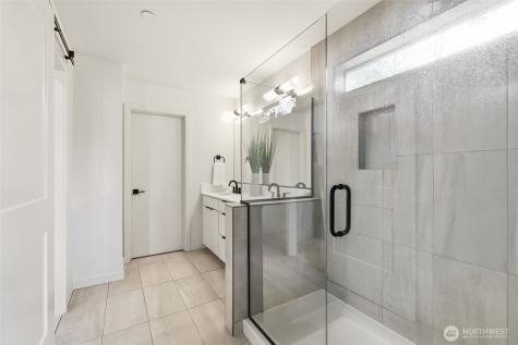 1050 NE 230th Avenue Sammamish WA 98074