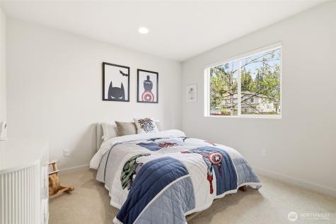1050 NE 230th Avenue Sammamish WA 98074